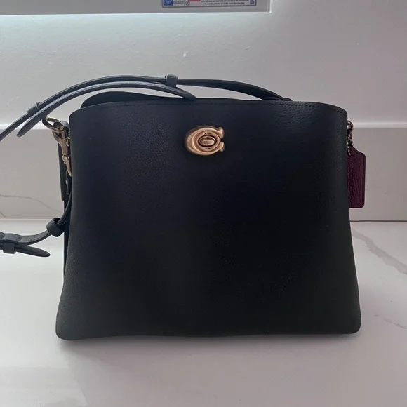 Coach Willow Shoulder Bag Black Pebble Leather Turnlock Matte Gold + Strap - Picture 2 of 16